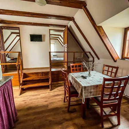 Bily Kostel Lägenhet Bily Kostel nad Nisou